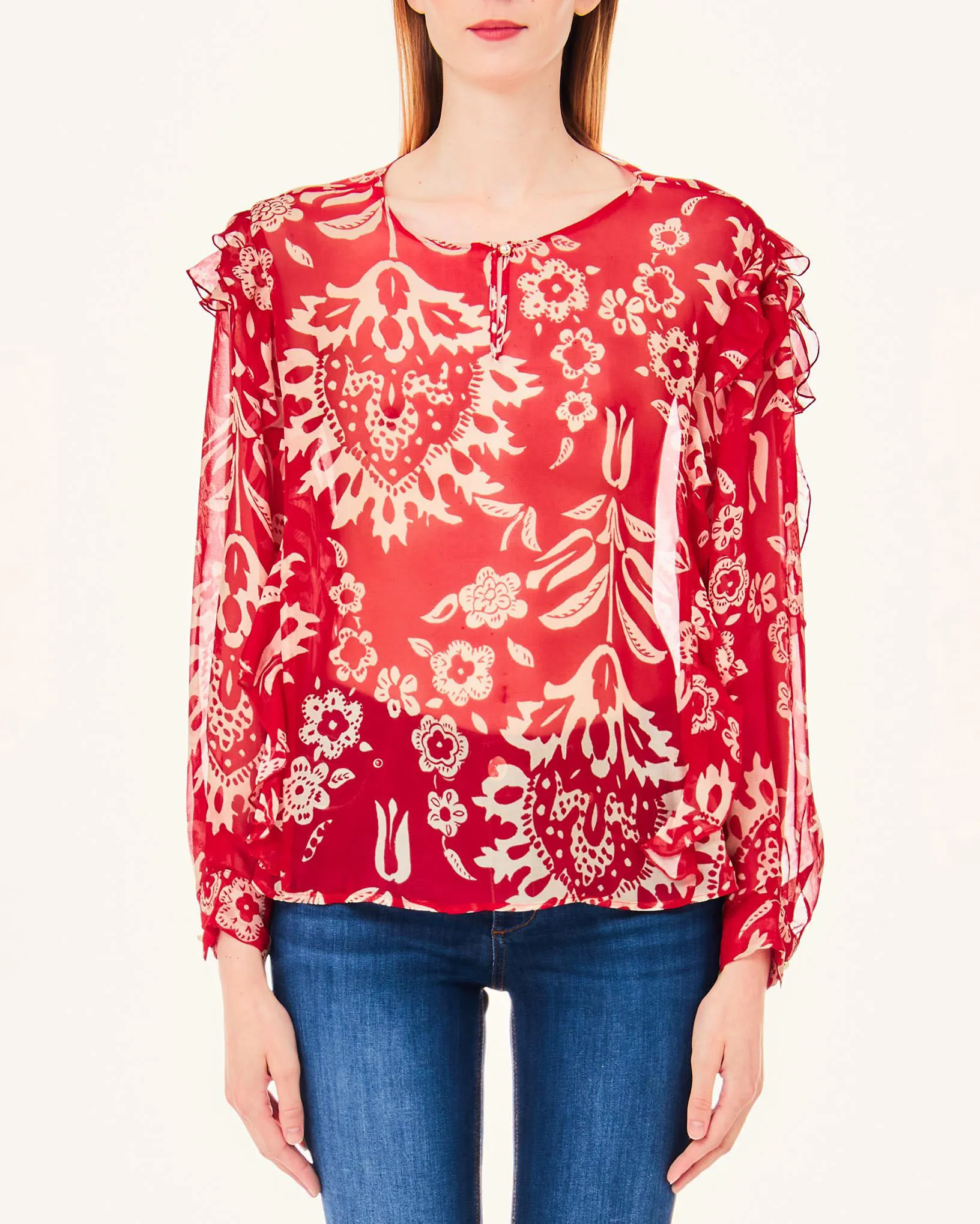 Blusa rossa a fantasia fiori beige in viscosa e seta con volant lungo le maniche e i fianchi