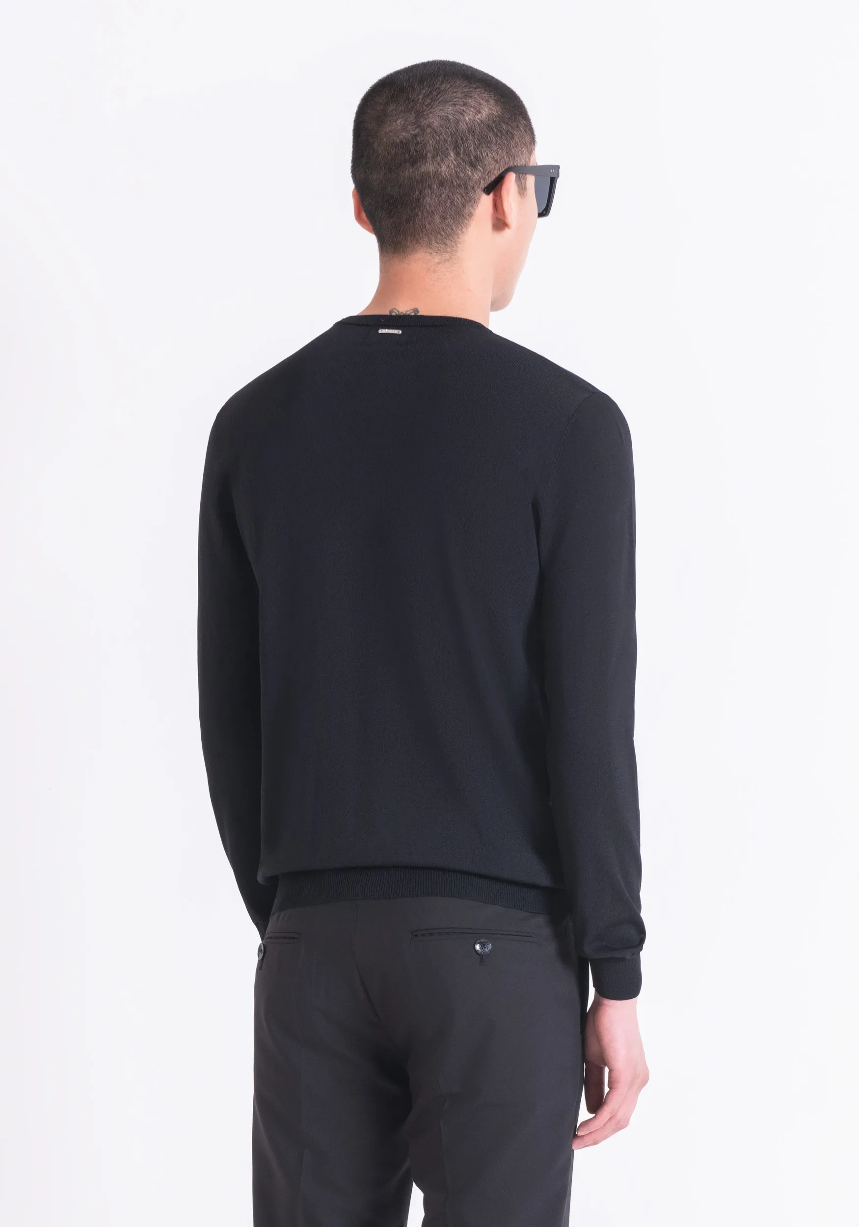 MAGLIA SUPER SLIM FIT IN FILATO MISTO VISCOSA STRETCH